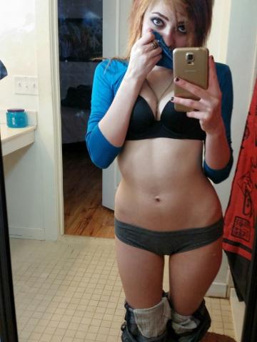 Эсмеральда Дерзкая Брюнетка фото 3